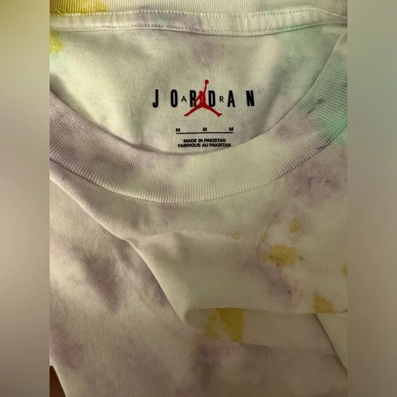 Air Jordan Men's Tie Dye T-Shirt in Doll Size Medium Men NWT - Picture 4 of 7